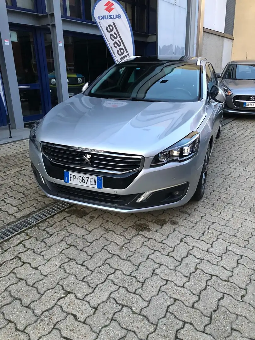 Peugeot 508 508 BlueHDi 180 EAT6 S&S SW Allure Silber - 2