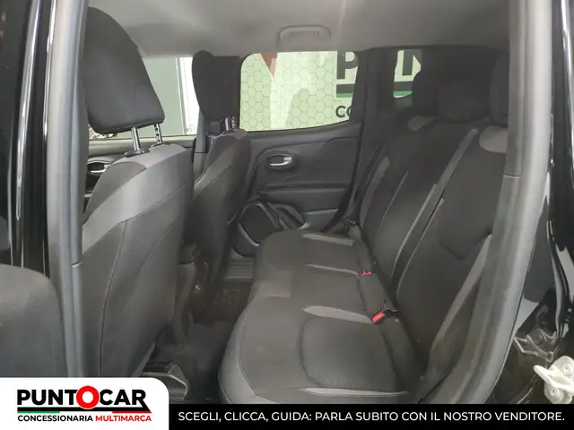 Jeep Renegade view 7