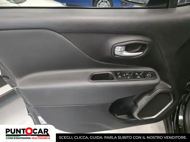 Jeep Renegade view 15