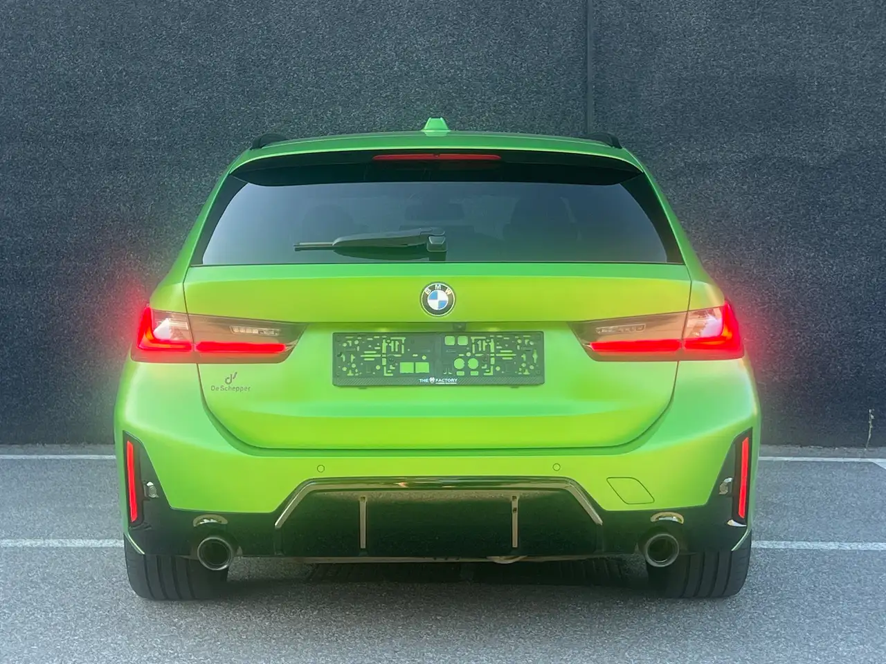 BMW 3 Series 318i Touring Individual Frozen Tampa Bay Green M Sport Trekhaak 19" M, миниатюра 5