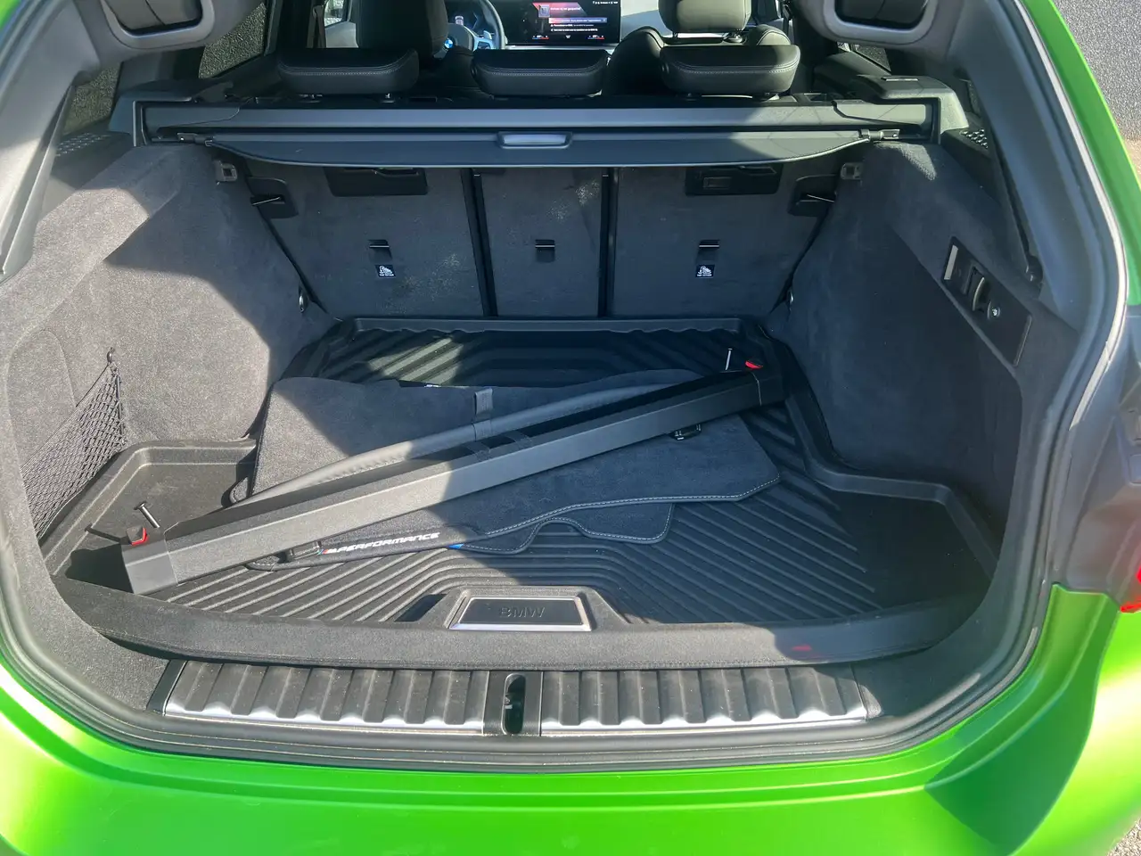 BMW 3 Series 318i Touring Individual Frozen Tampa Bay Green M Sport Trekhaak 19" M, миниатюра 13