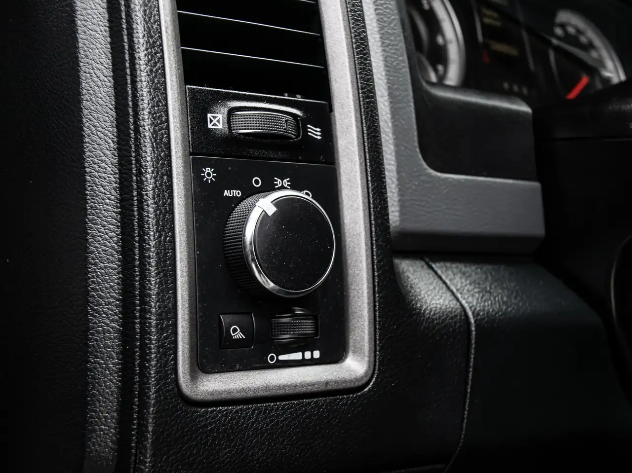 RAM 1500 photo RAM 1500