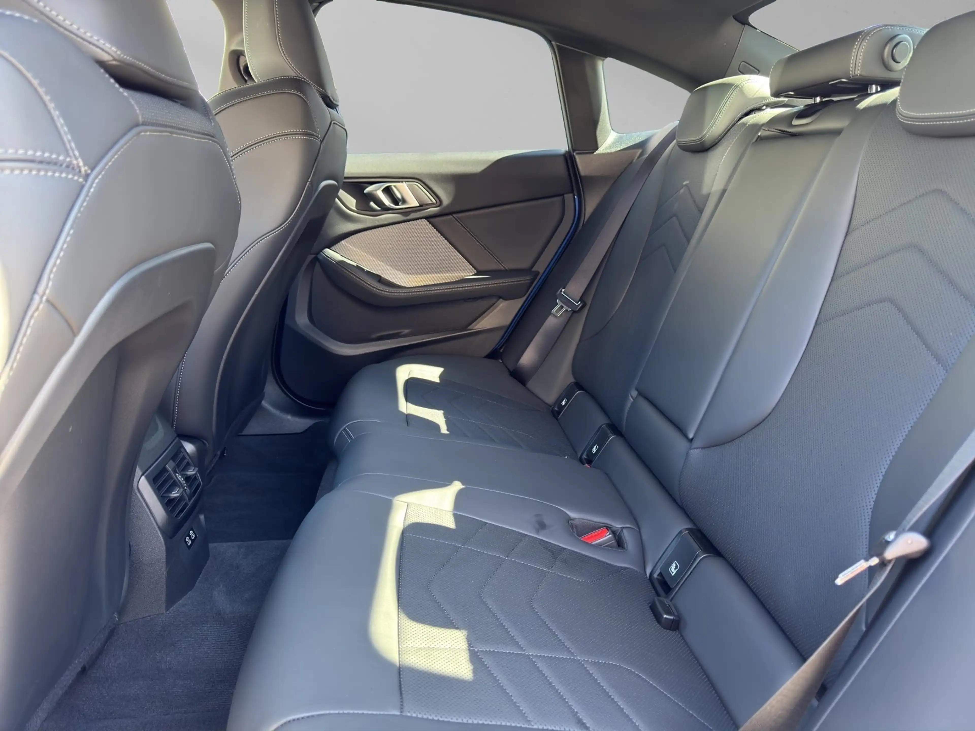 BMW 220 Gran Coupe M Sport 360°Hifi 1,49% — photo 12