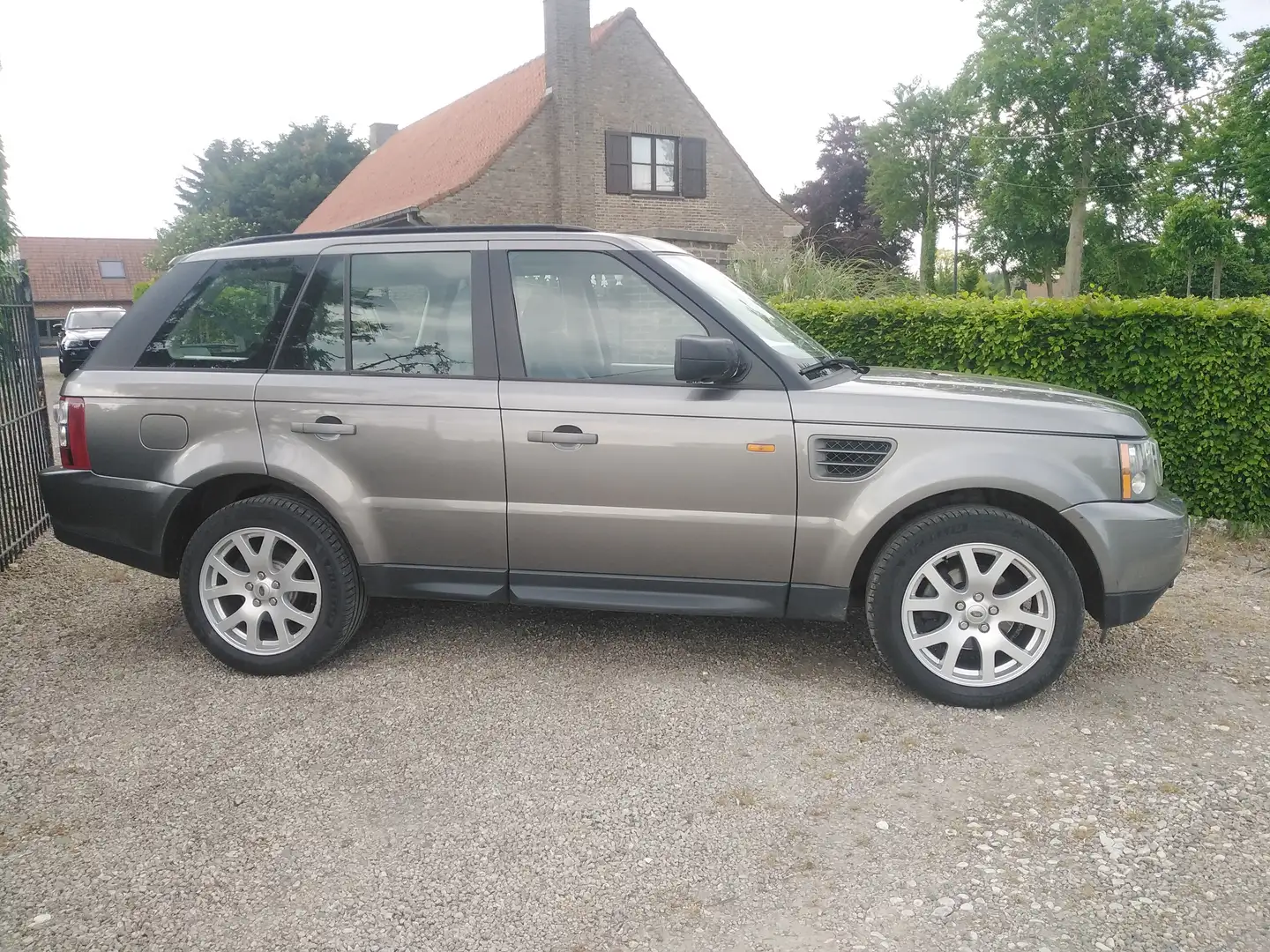 Land Rover Range Rover Sport Range Rover Sport TDV6 SE Beige - 2