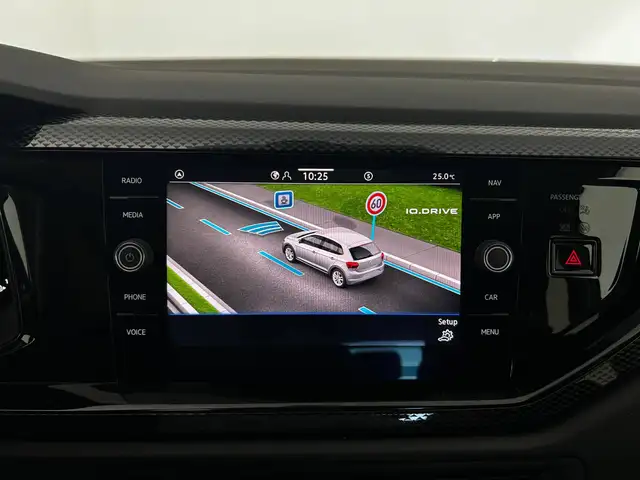 Volkswagen Polo view 11
