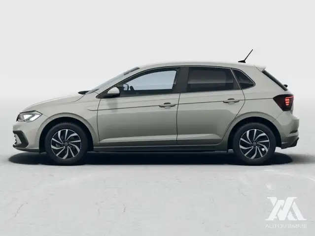 Volkswagen Polo view 2