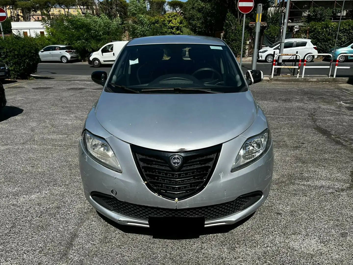 Lancia Ypsilon Ypsilon III 2011 1.2 8v Elefantino Gpl 69cv Gris - 1