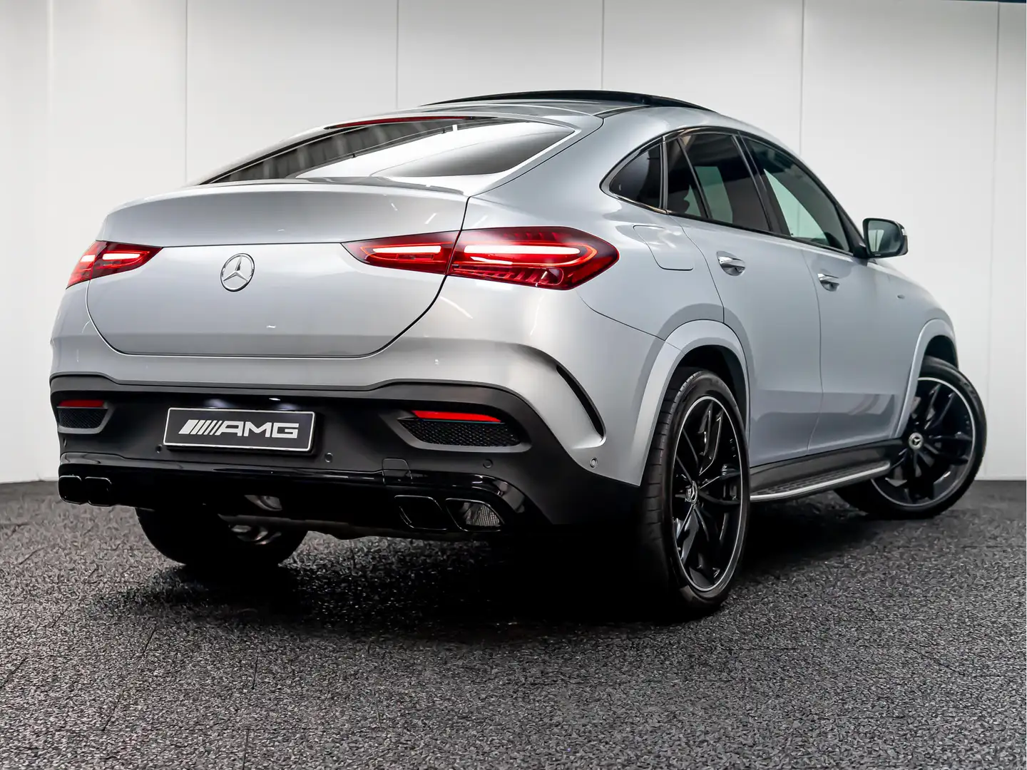 Mercedes-Benz GLE 400 Coupé GLE e 4MATIC AMG Line NIGHT Edition Gris - 2