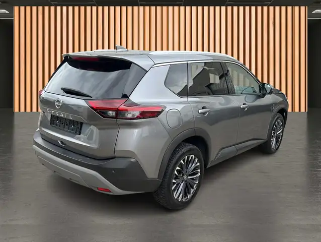 Nissan X-Trail view 6