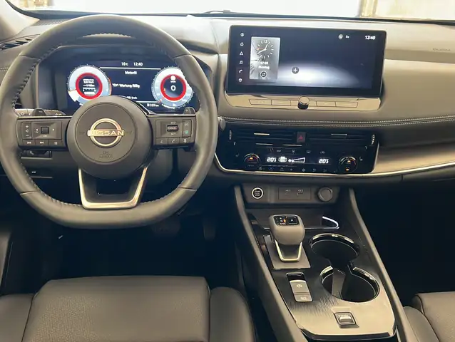 Nissan X-Trail view 22