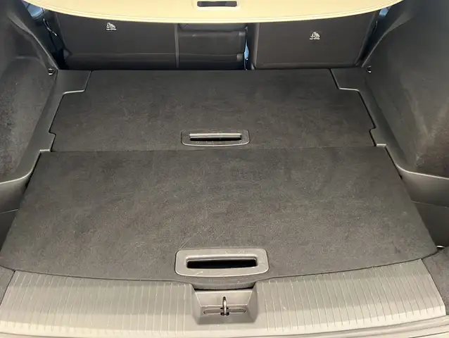 Nissan X-Trail view 23