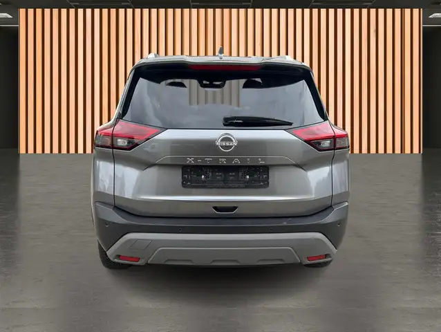 Nissan X-Trail view 7