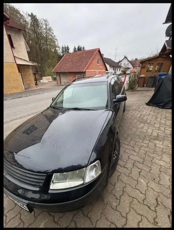 Volkswagen Passat Variant 1.6, foto 1
