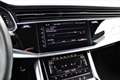 Audi Q8 55 TFSI e quattro S-line Competition 381pk Pano RS Zwart - thumbnail 14