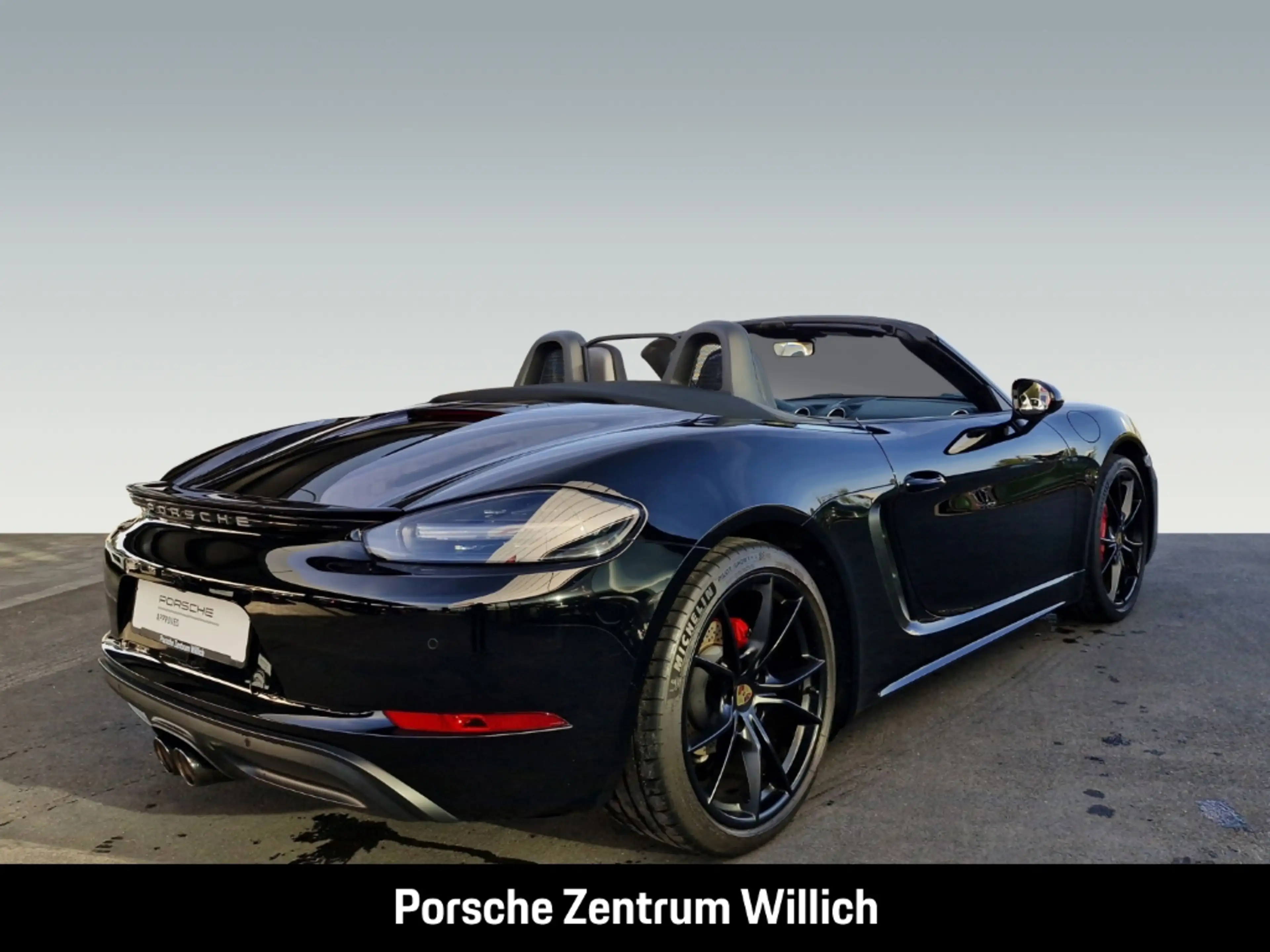 Porsche Boxster 718 S — photo 5