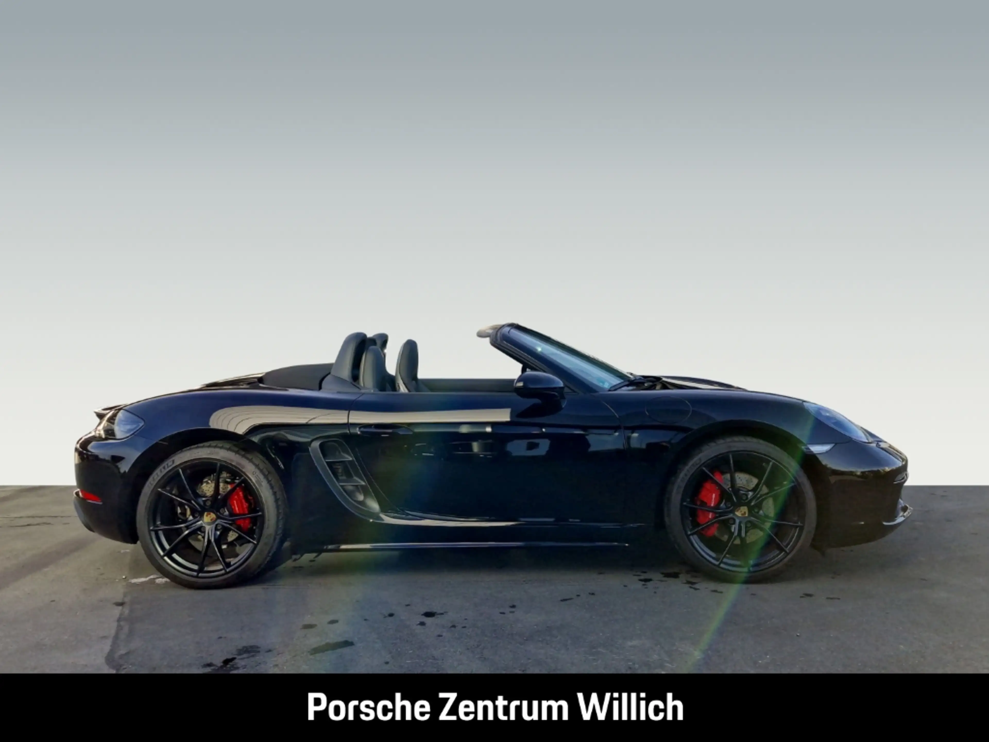 Porsche Boxster 718 S — photo 6