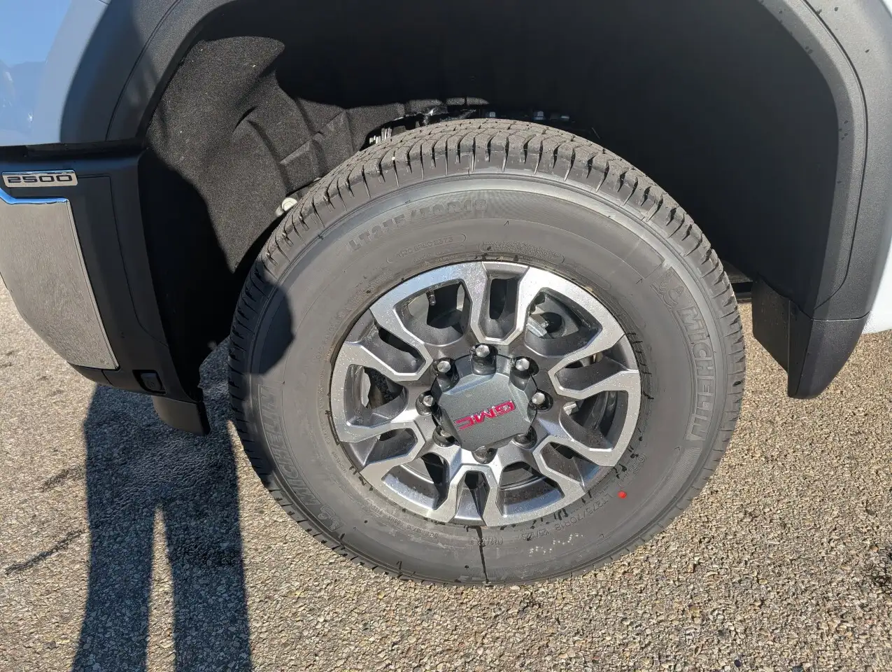 GMC Sierra 2500HD снимка GMC Sierra 2500HD