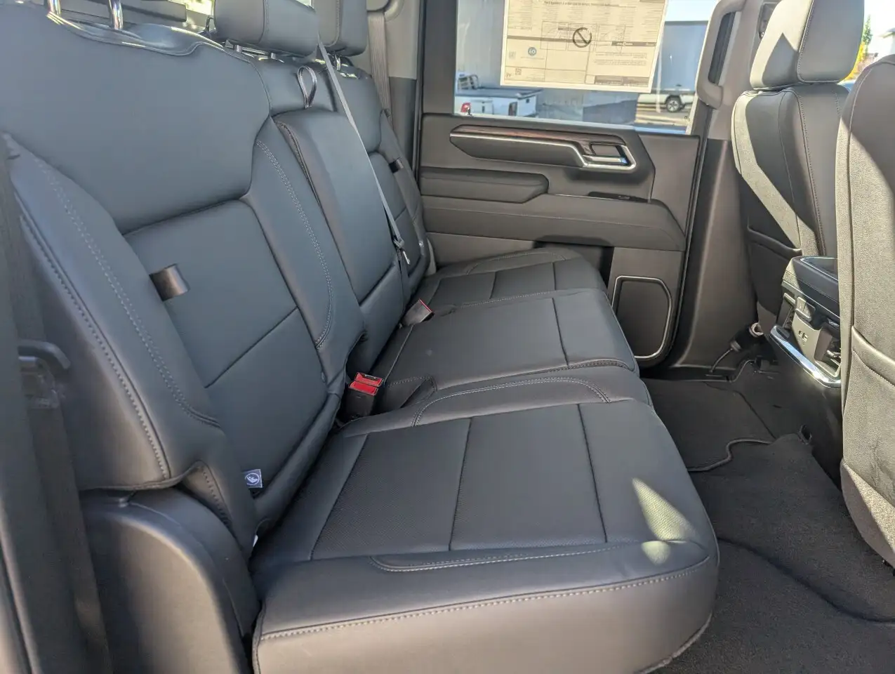 GMC Sierra 2500HD снимка GMC Sierra 2500HD