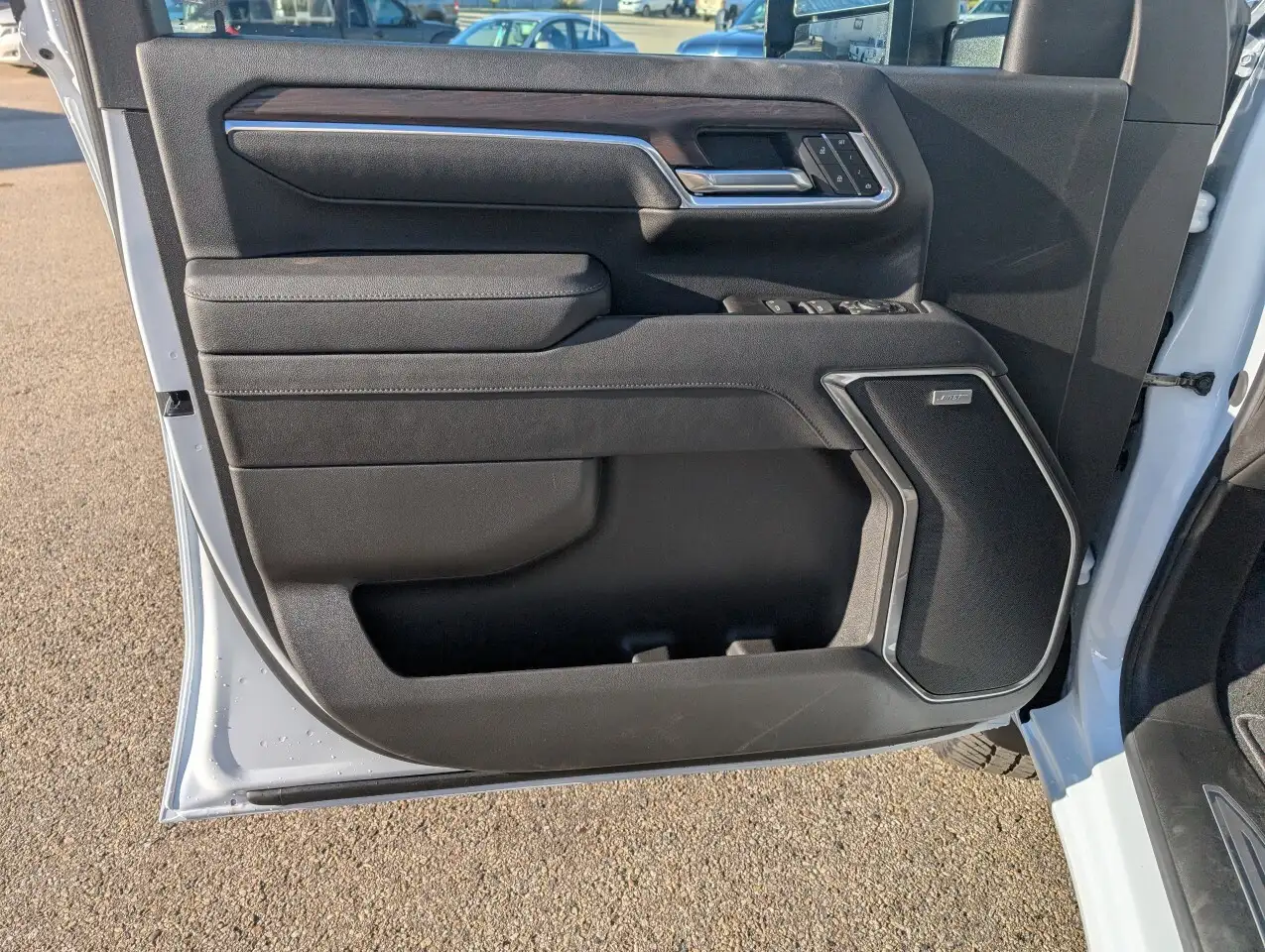 GMC Sierra 2500HD снимка GMC Sierra 2500HD