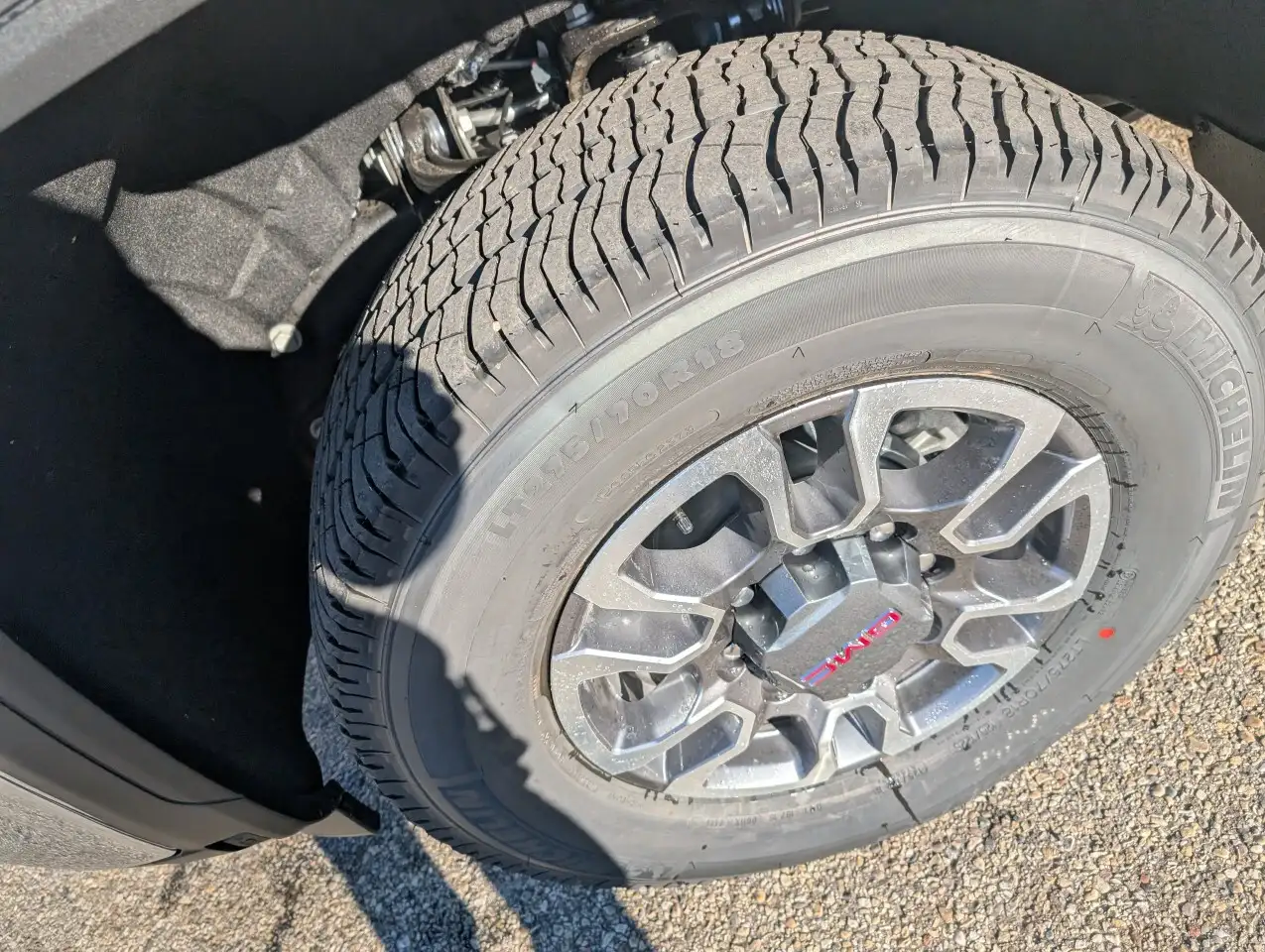 GMC Sierra 2500HD снимка GMC Sierra 2500HD