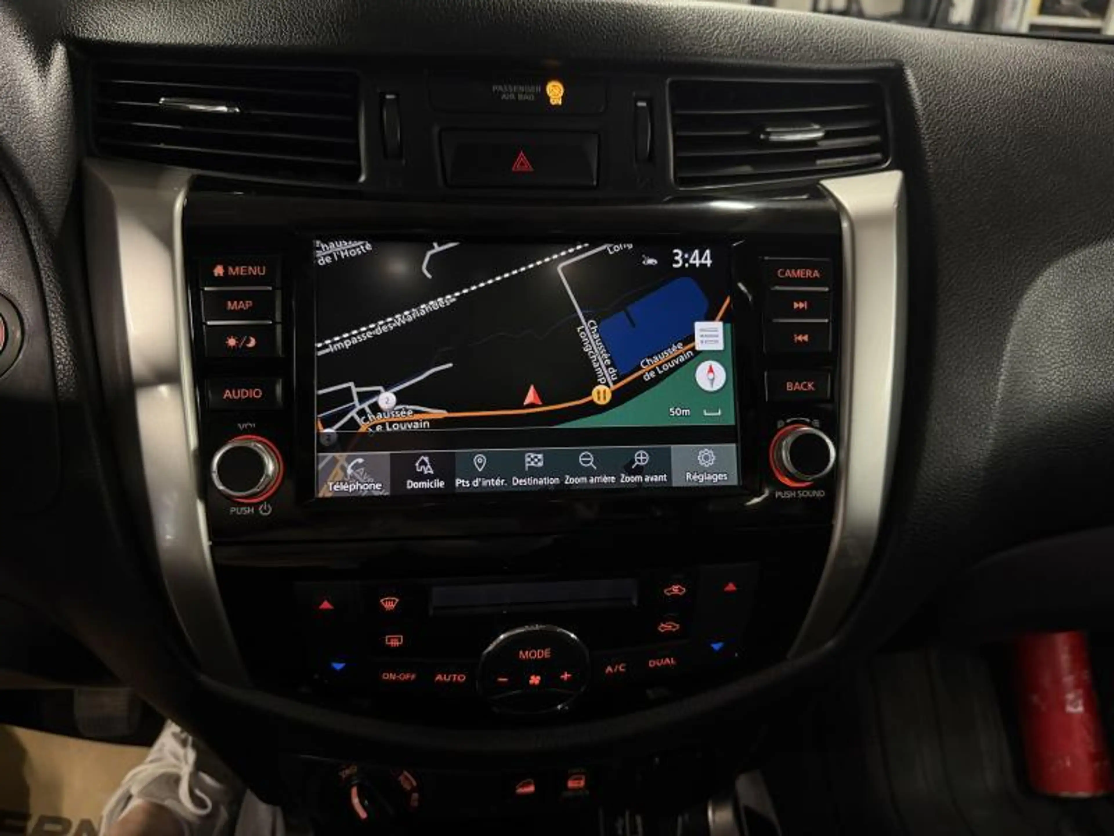 Nissan Navara N-Guard 2.3 DIESEL — photo 15