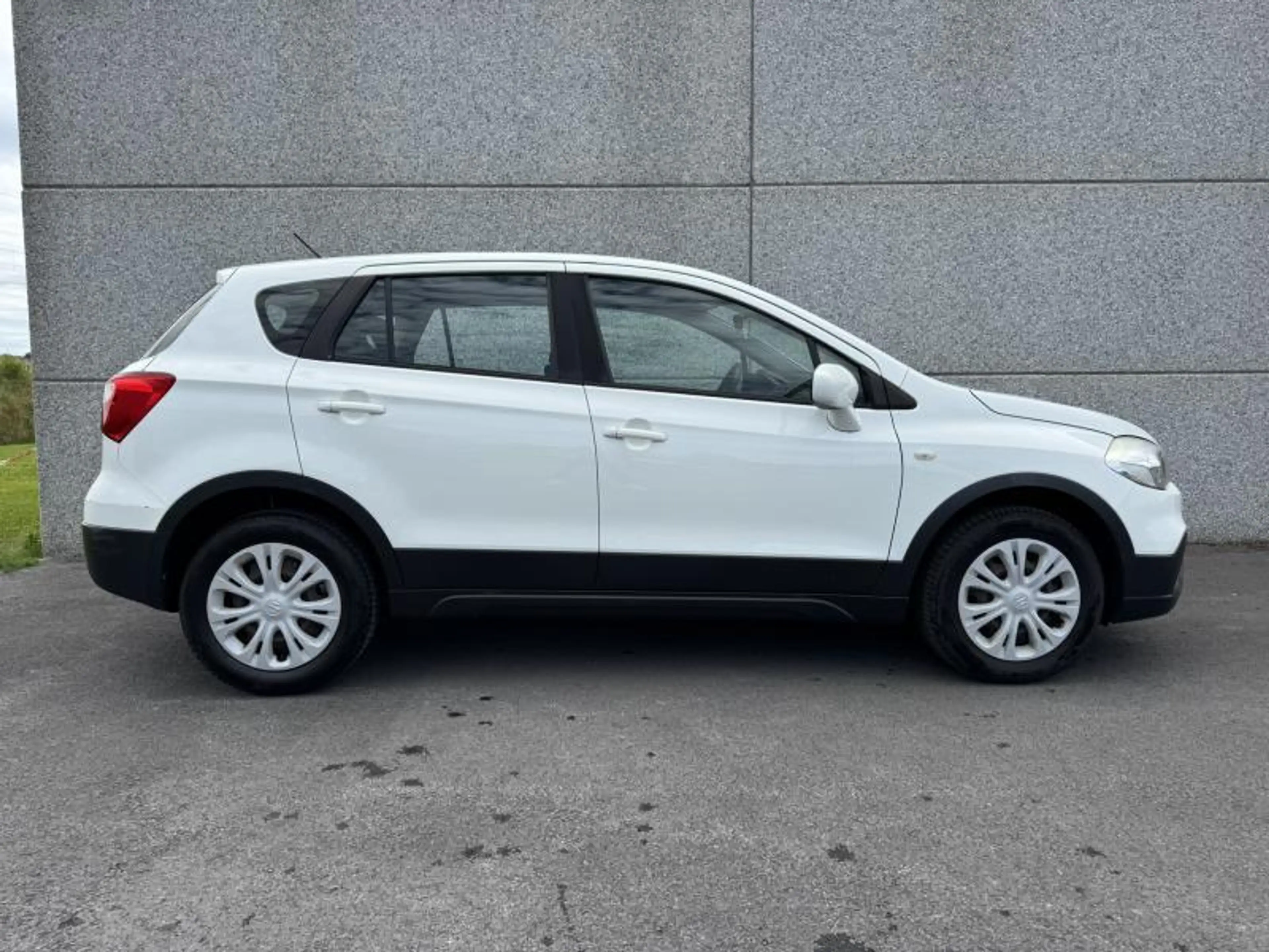 Suzuki SX4 S-Cross 1,0 ESSENCE 112cv GL — photo 5