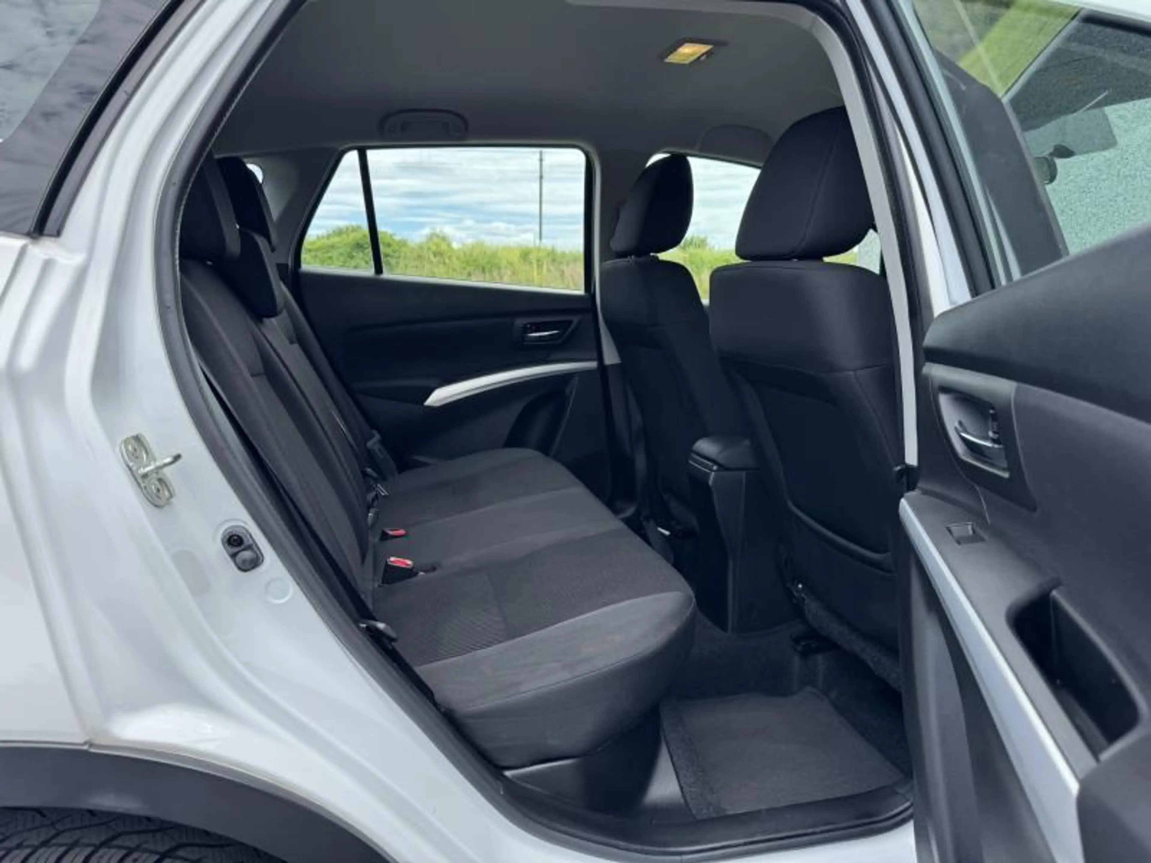 Suzuki SX4 S-Cross 1,0 ESSENCE 112cv GL — photo 9