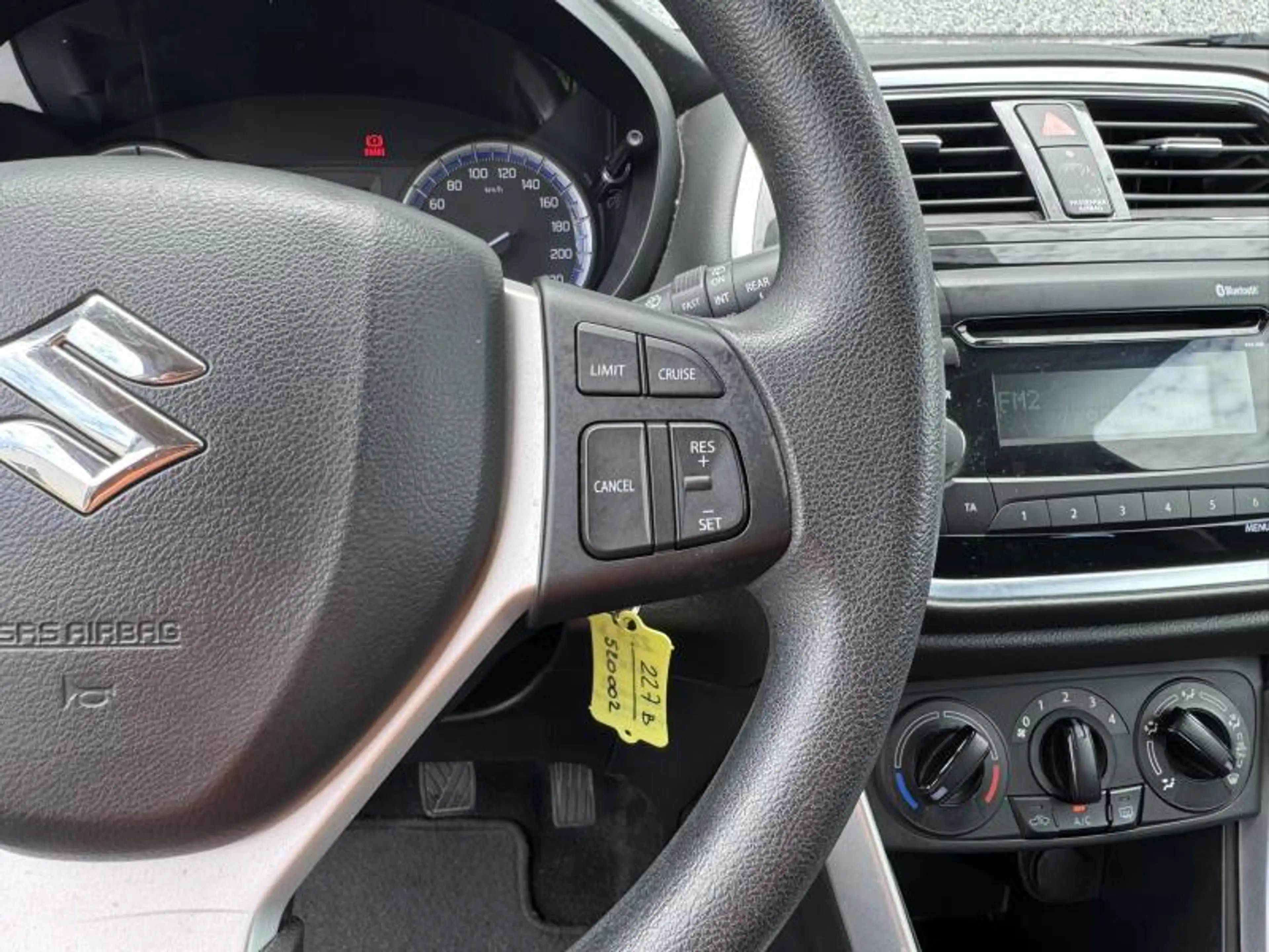 Suzuki SX4 S-Cross 1,0 ESSENCE 112cv GL — photo 15