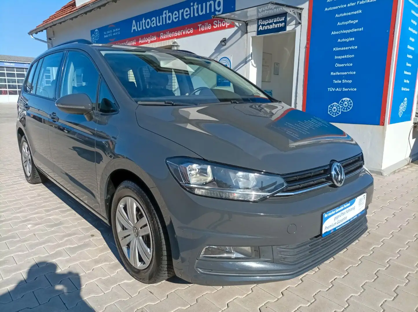 Volkswagen Touran BMT/Start-Stopp 2.Hand TÜV-AU 06-2025 Grijs - 1