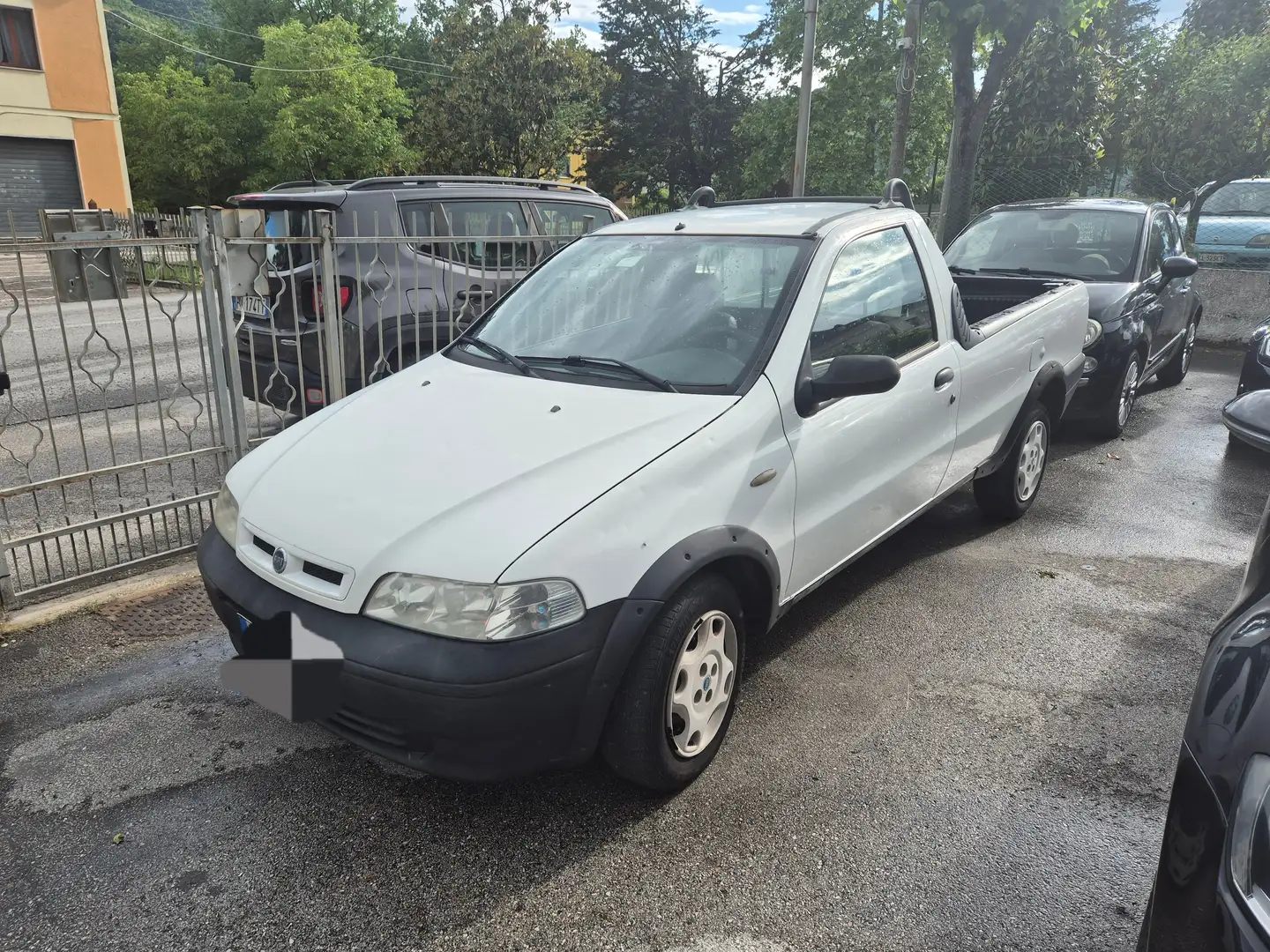 Fiat Strada top Blanco - 1