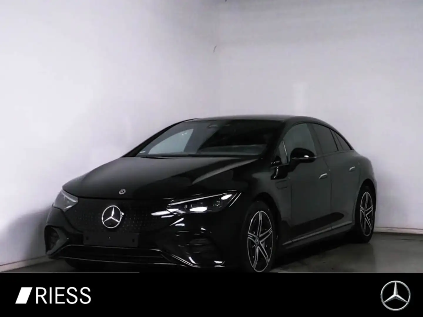 Mercedes-Benz EQE 350 4M AMG Sport Night Distr Pano WPumpe W-Paket Schwarz - 1