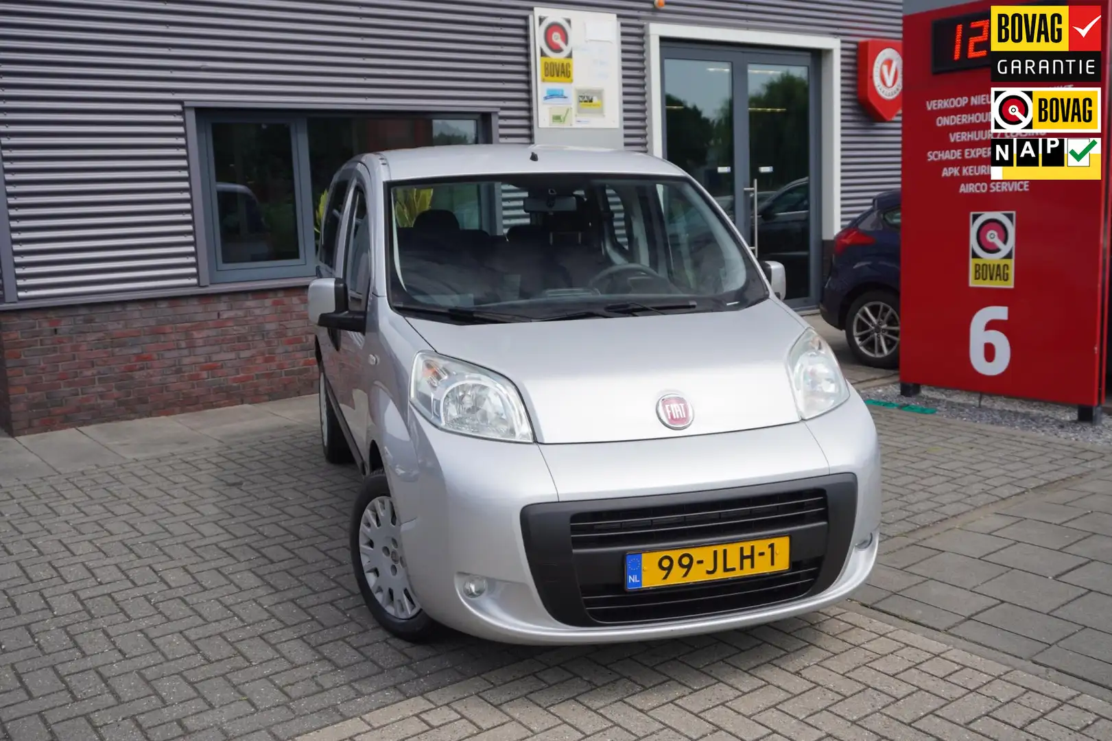 Fiat Qubo 1.4 Dynamic Grijs - 1