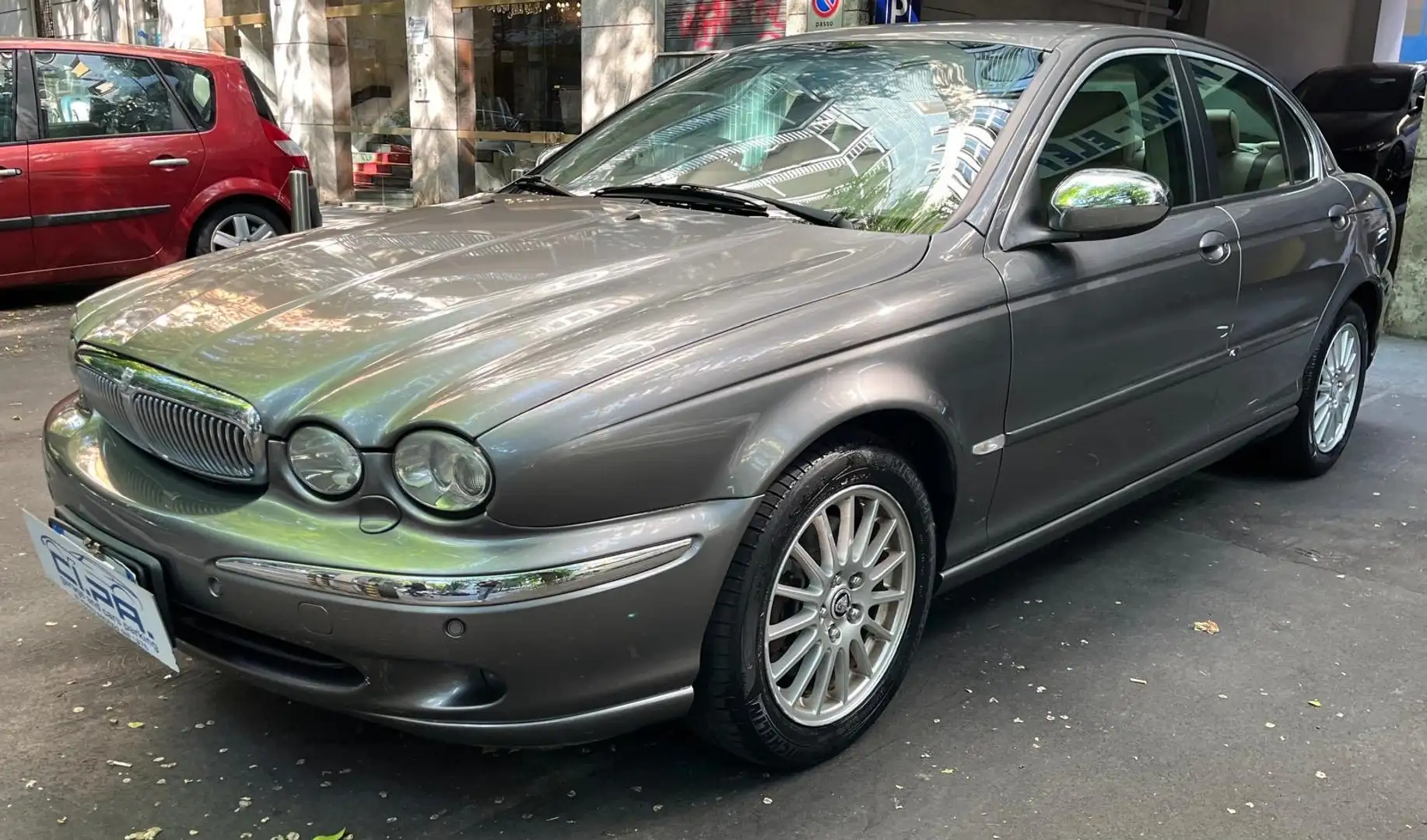 Jaguar X-Type X-Type 2.5 V6 Executive Gris - 2