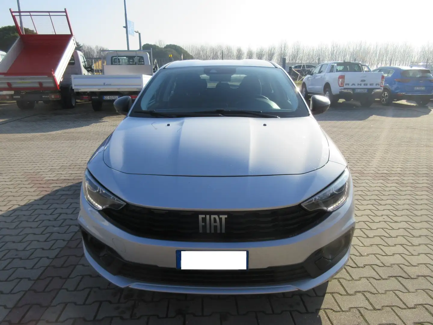 Fiat Tipo Tipo SW 1.6 mjt Life s Grijs - 2