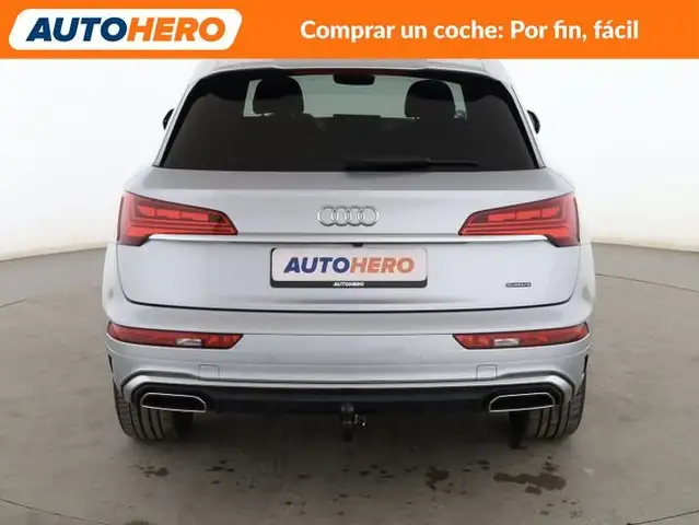 Audi Q5 view 5