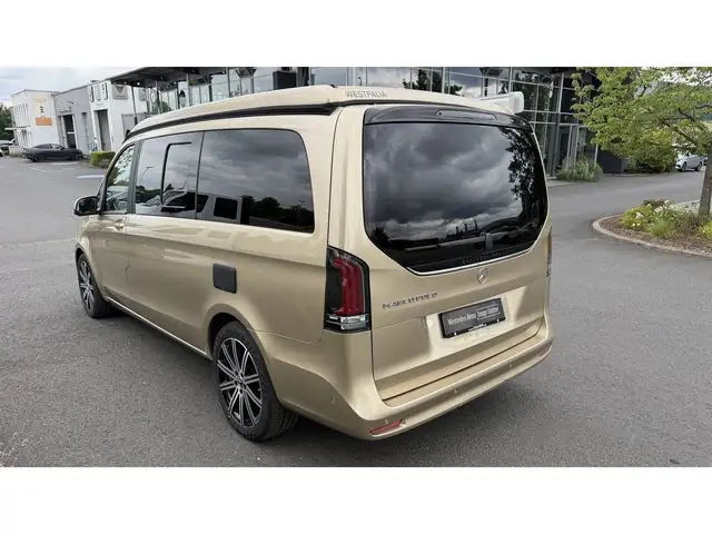 Mercedes-Benz V 300 view 12