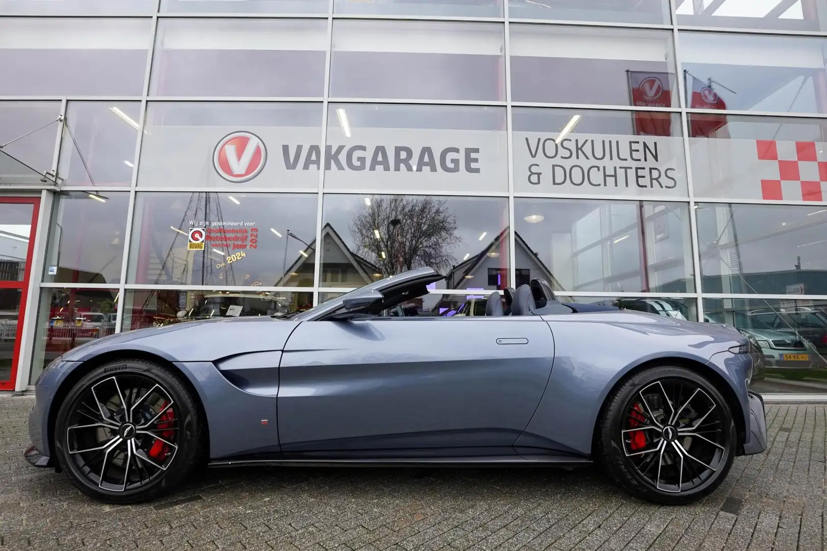 Aston Martin Vantage ROADSTER 4.0 V8 Cabrio Concours Blue Blau - 2