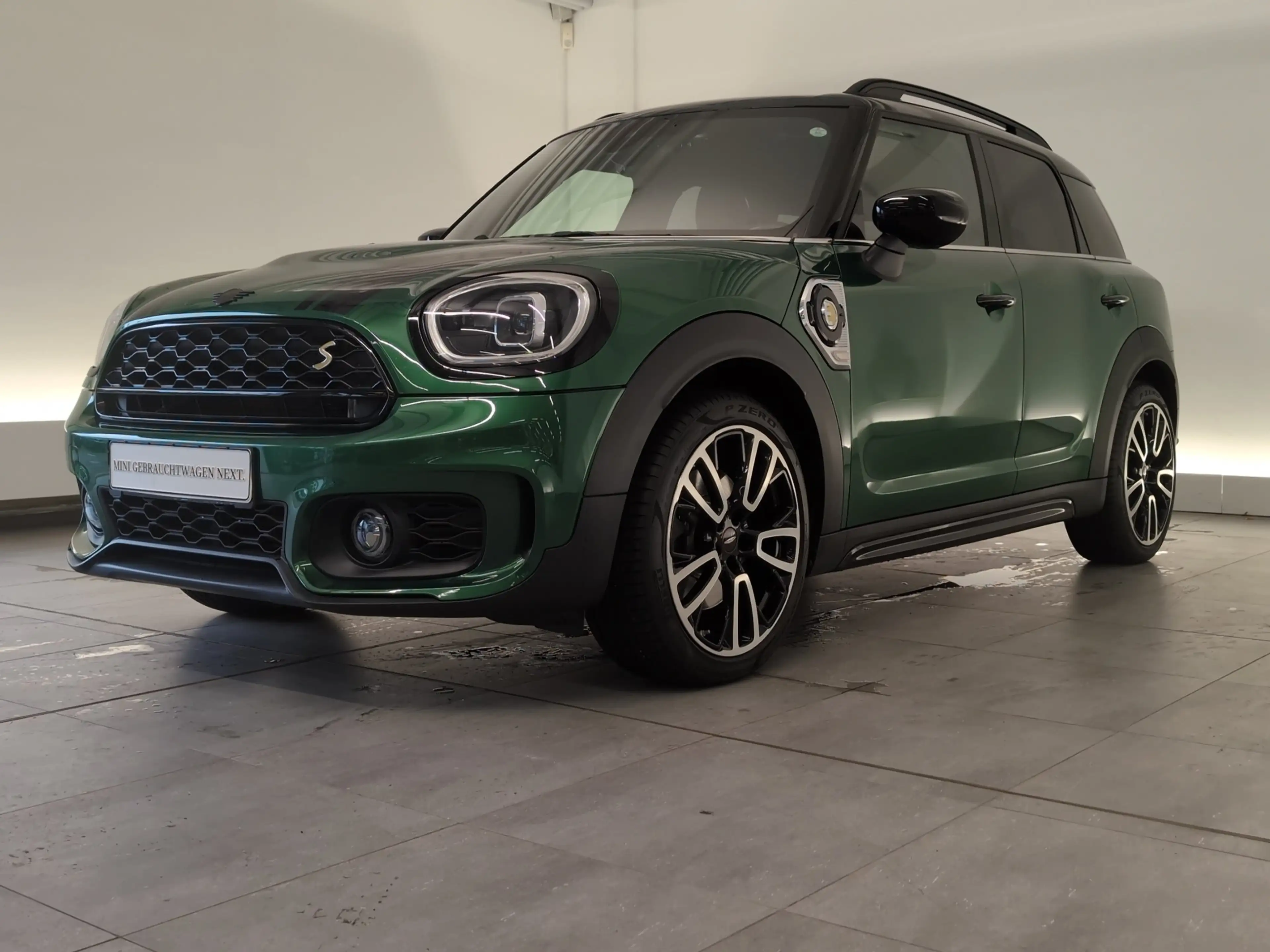 MINI Cooper SE Countryman Cooper SE ALL4 Countryman — photo 2