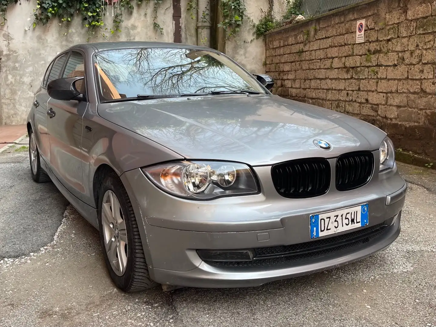 BMW 116 Serie 1 116i NEOPATENTATI Grigio - 1
