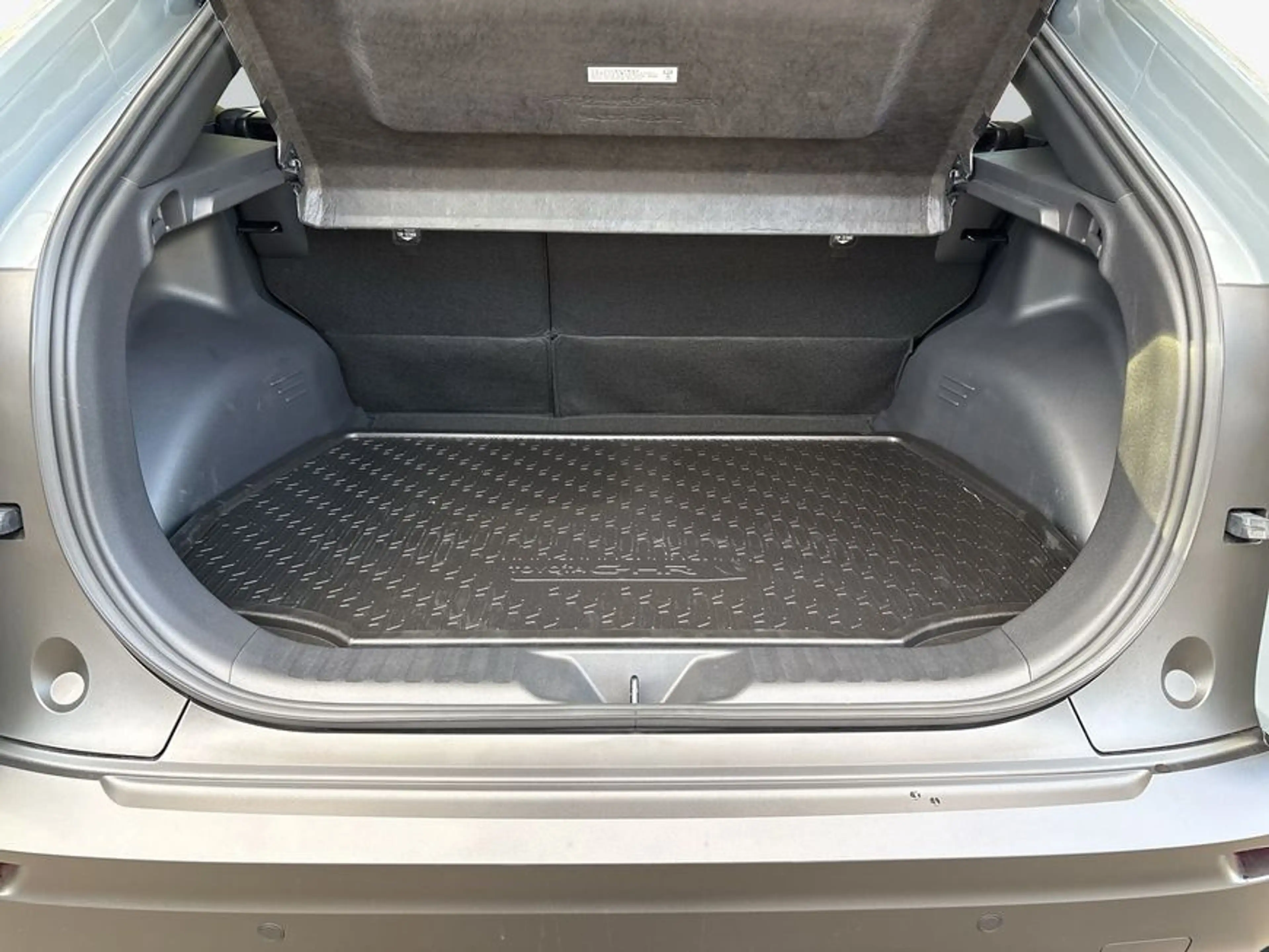 Toyota C-HR+ + 77kWh Teamplayer 165 kW, 5-türig (Strom) — photo 9