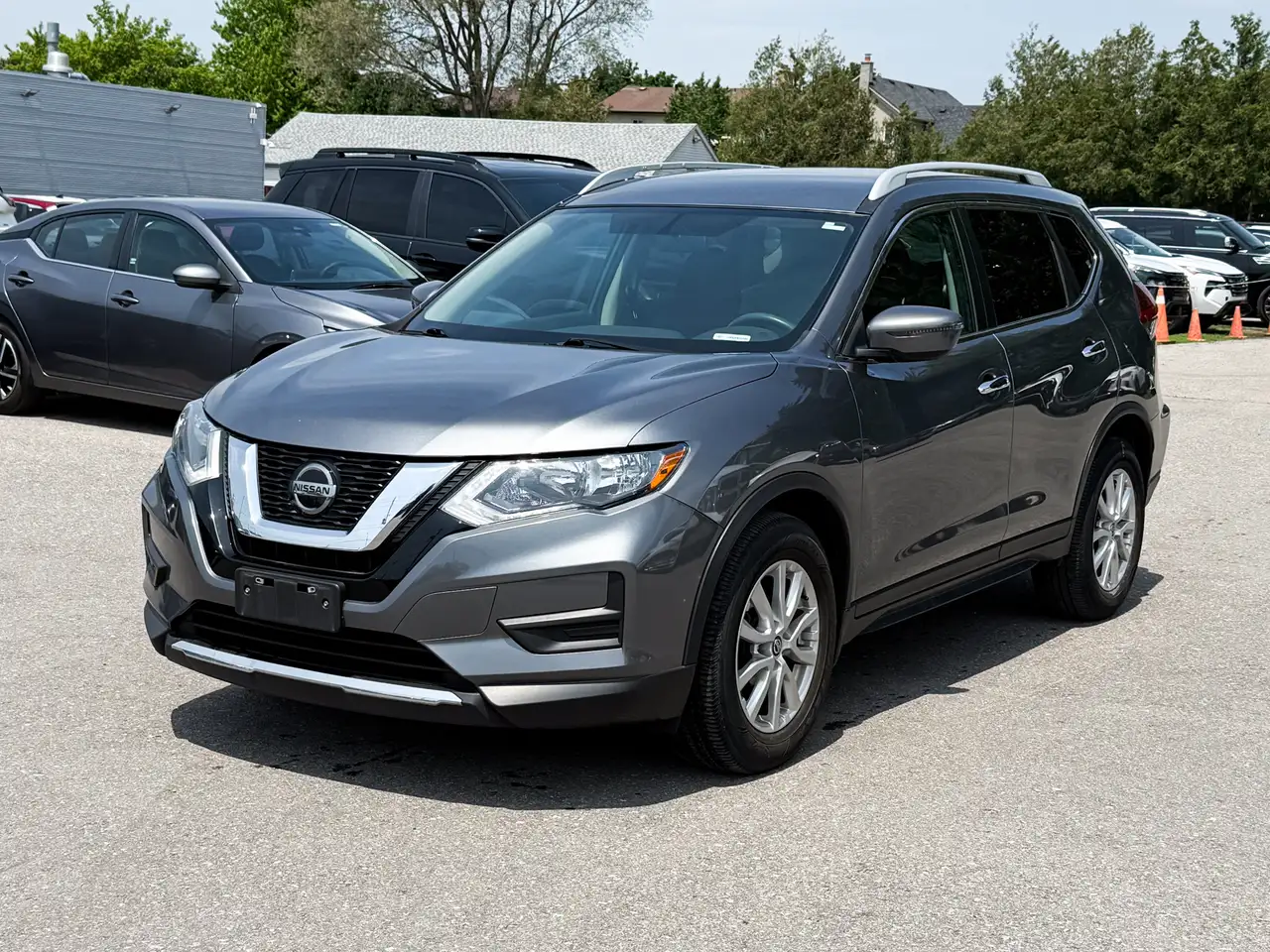 Nissan Rogue fotografie Nissan Rogue