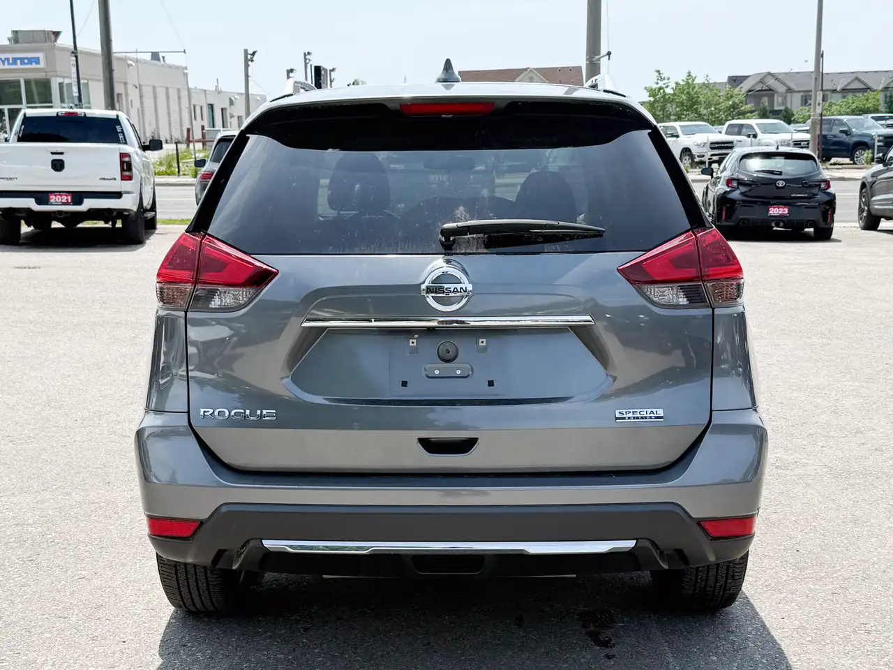 Nissan Rogue fotografie Nissan Rogue