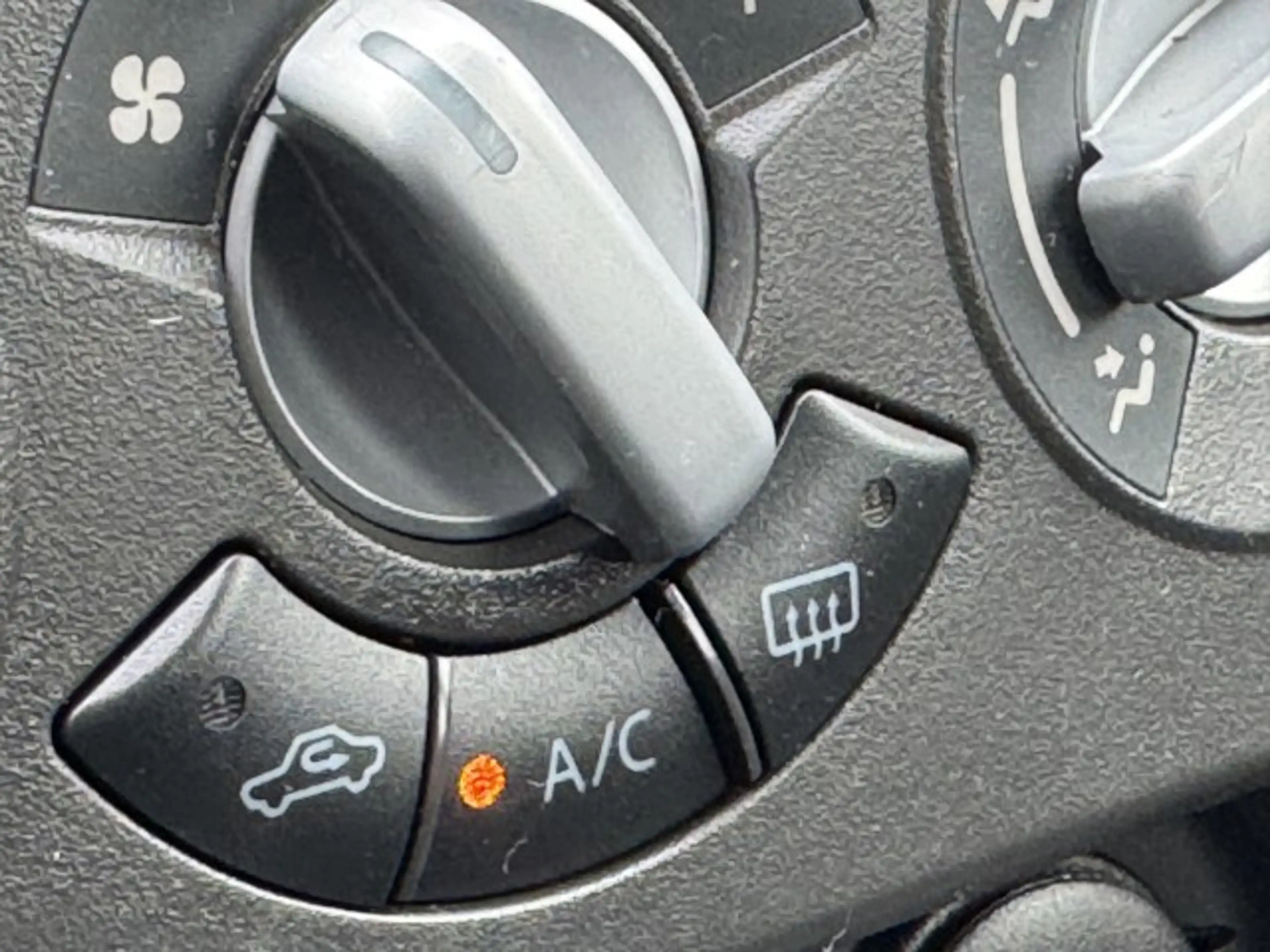 Suzuki Splash 1.2 Comfort AUTOMAAT — photo 12