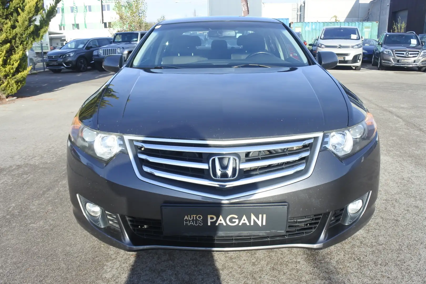 Honda Accord Accord 2,2i-DTEC Executive Aut./AHK/SERVICE/ - 2