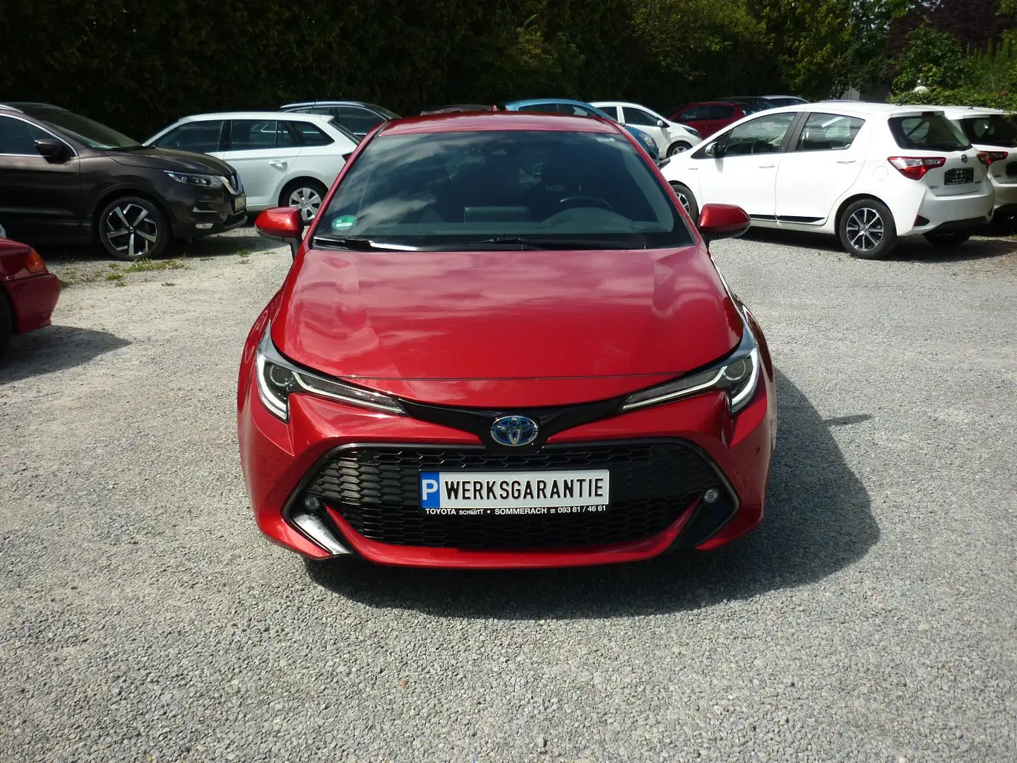 Toyota Corolla Hybrid Club* LED* Navi* Garantie* Rouge - 2
