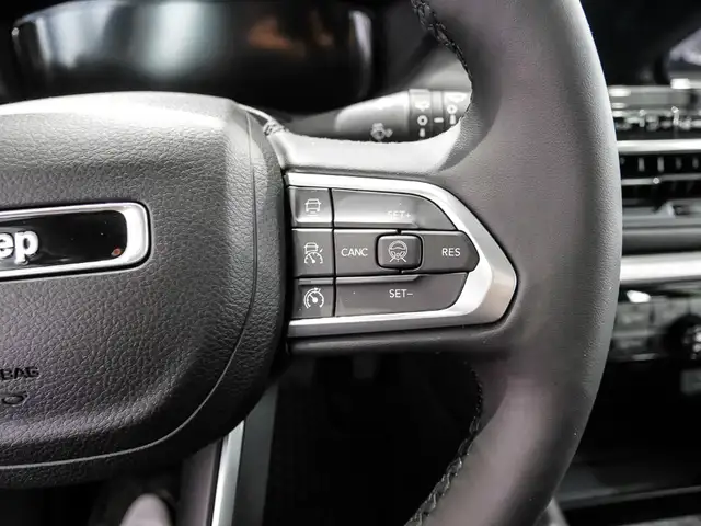 Jeep Compass view 12
