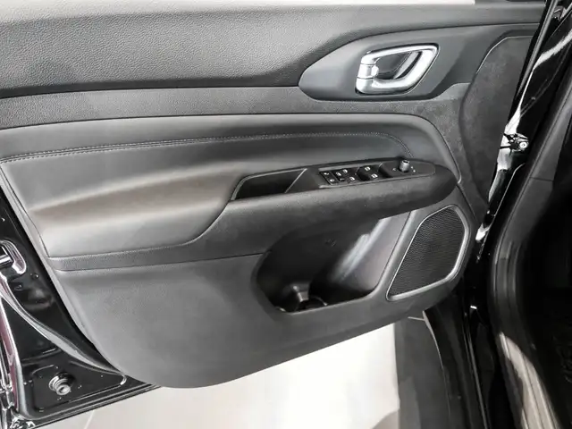 Jeep Compass view 14