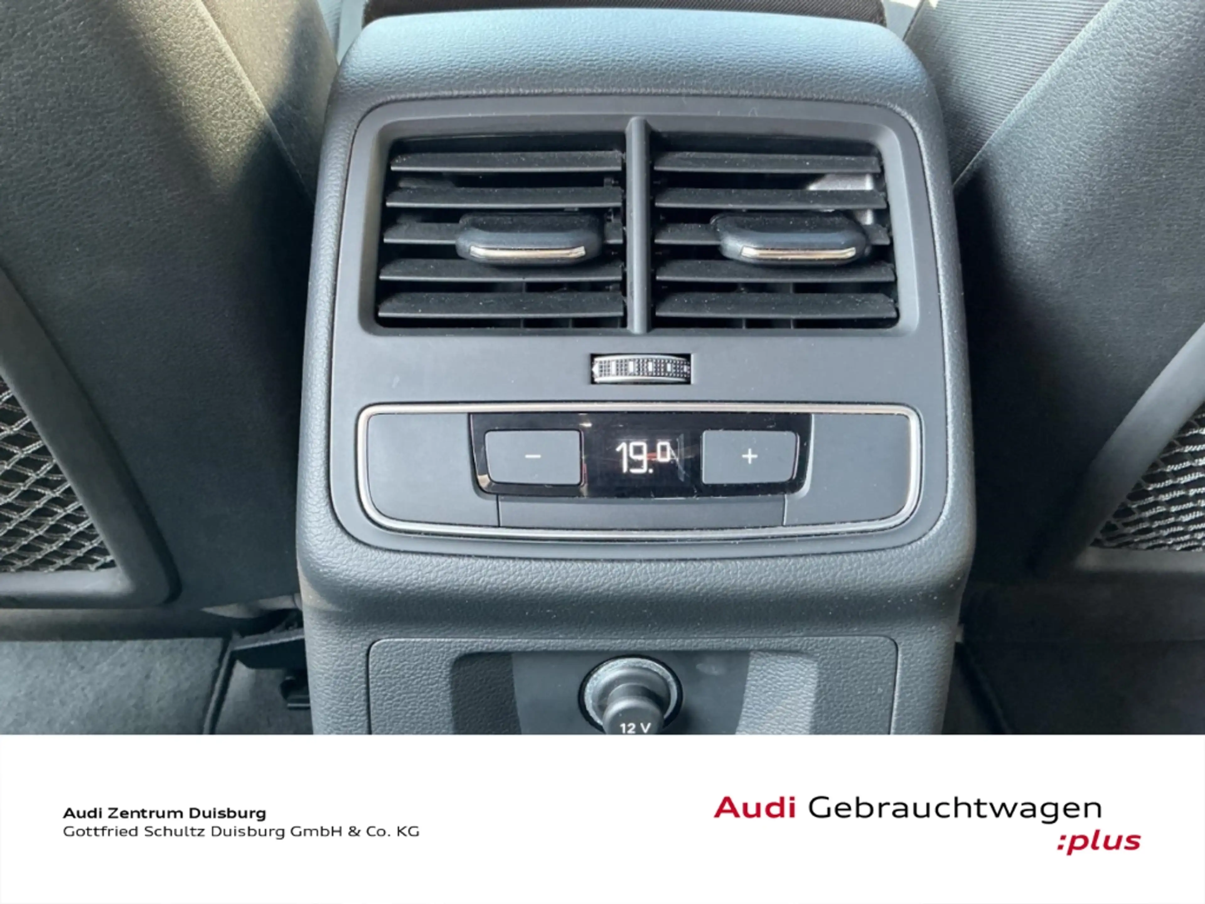 Audi A4 Avant 45 TFSI quattro advanced — photo 17