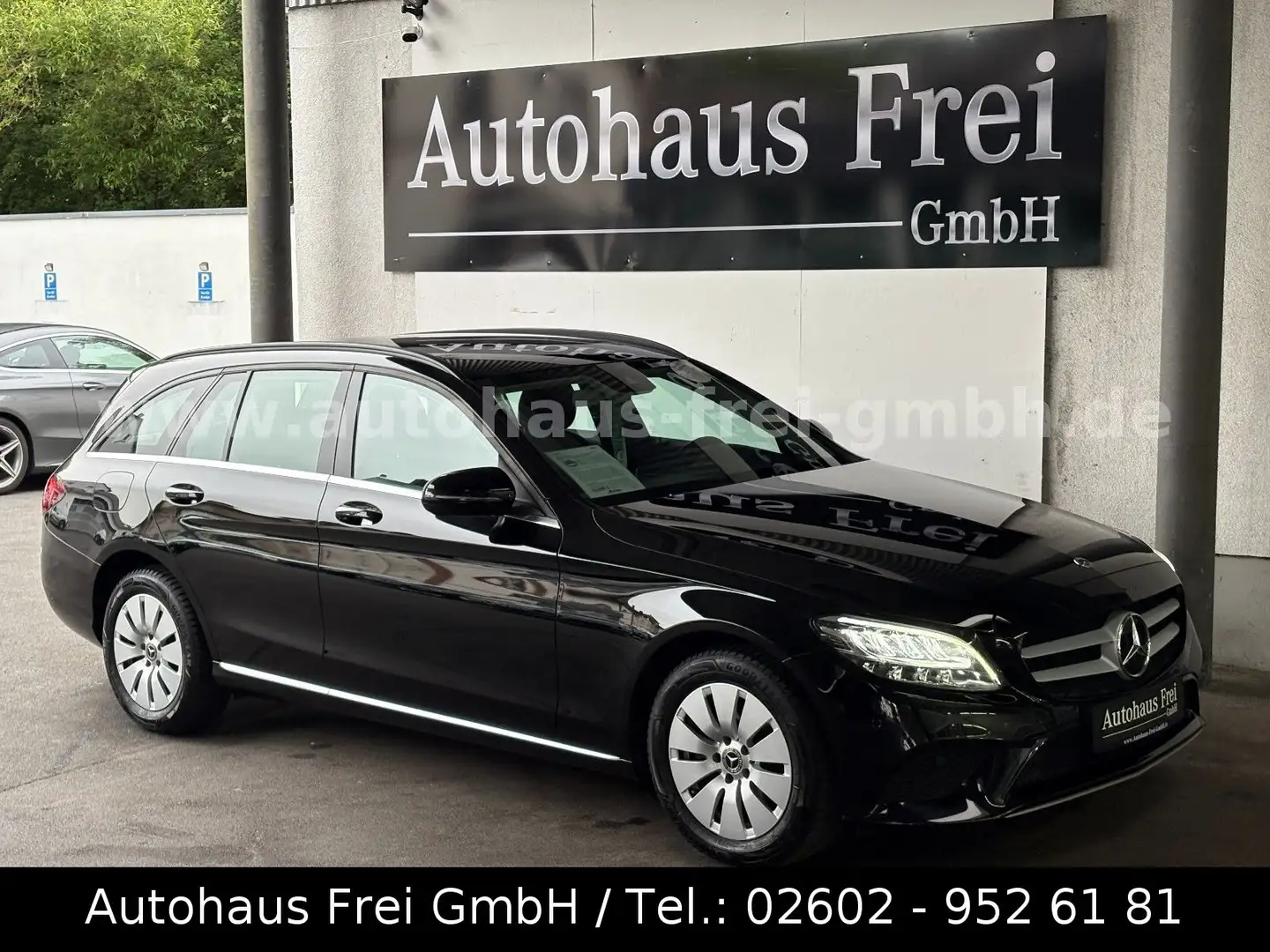 Mercedes-Benz C 200 T d*BUSINESS-PLUS*LED*KAMERA*PTS*COMAND*9G Noir - 1