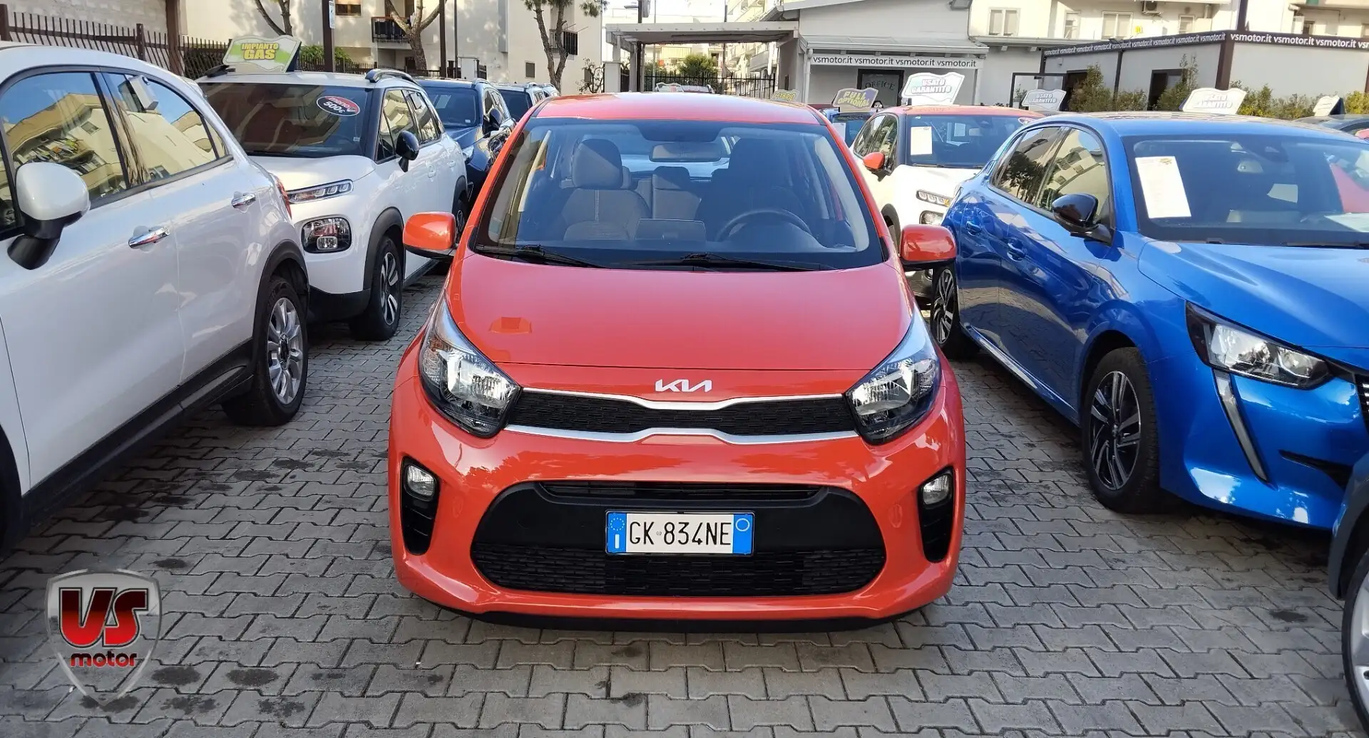 Kia Picanto 1.0 12V GPL 5 porte Urban Rosso - 2